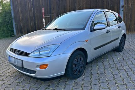 Ford Focus 225.000 km 700 &euro; Karlsbad 76307