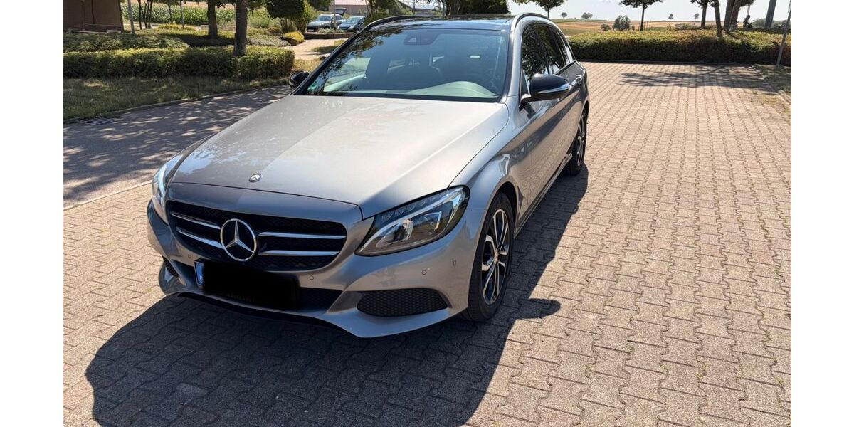 Mercedes-Benz C 220 149.500 km 17.100 &euro; Deckenpfronn 75392