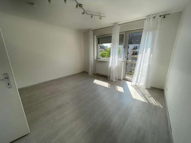 Zimmer Karlsruhe Beiertheim-Bulach - 1 Zimmer, 530&euro; | Angebot:26275839