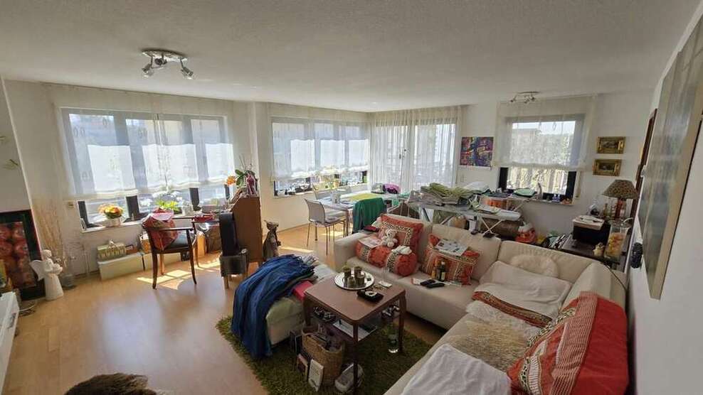 Wohnung zum Kaufen in Leonberg 289.000 € 78.56 m²