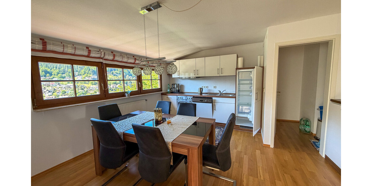 Stadt Villa mit riesigem Garten und Traum Aussicht - Zweifamilienhaus Bad Wildbad Wildbad | Angebot:27371116
