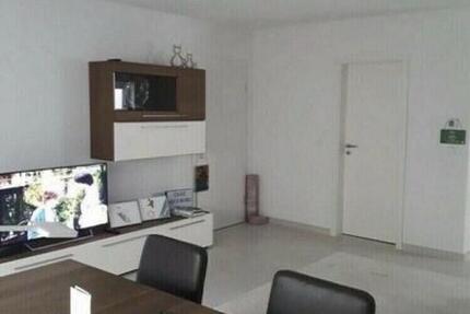 2 Zimmer Wohnung zu vermieten zimmer