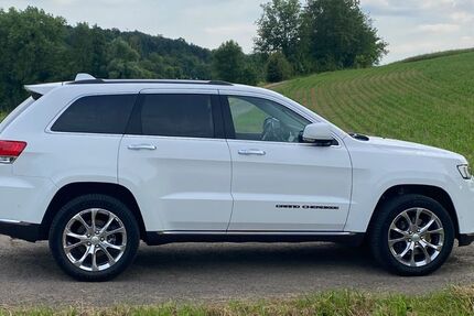 Jeep Grand Cherokee 131.000 km 29.000 € Oberderdingen 75038