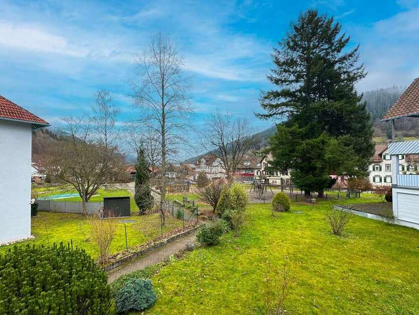 Wohnung zum Kaufen in Bad Wildbad im Schwarzwald Calmbach 249.000 € 138.73 m²