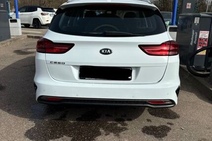 Kia ceed / Ceed 108.000 km 11.800 &euro; karlsruhe 76131
