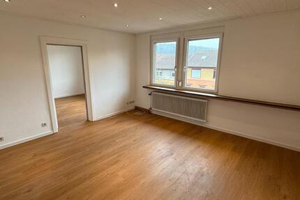 Frisch renovierte 3 Zimmerwohnung 3 zimmer