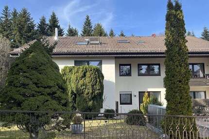 Wohnung Bad Wildbad im Schwarzwald - 4 Zimmer, 132 m&sup2;, 280.000&euro; | Angebot:25439574