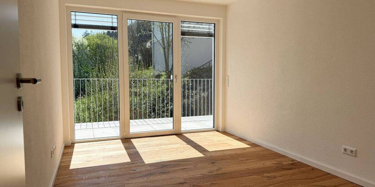 Doppelhaushälfte Bad Wildbad - 5 Zimmer, 146 m&sup2;, 673.000&euro; | Angebot:26471339