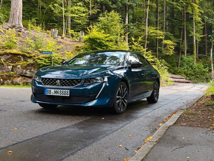 Peugeot 508 41.600 km 21.800 € Bad Liebenzell 75378