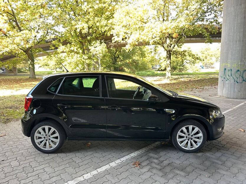 VW Polo 152.700 km 3.960 € Karlsruhe 76135