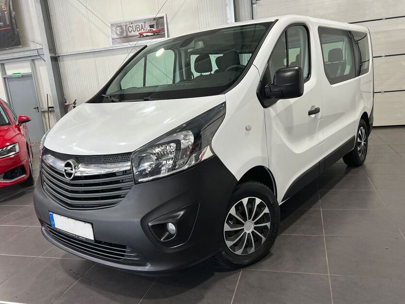 Opel Vivaro 107.000 km 18.995 € Bretten 75015