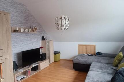 Wohnung Sulzfeld - 3 Zimmer, 52 m&sup2;, 450&euro; | Angebot:25987953