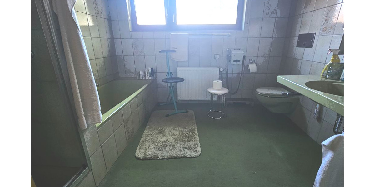 Mehrfamilienhaus, Wohnhaus Rutesheim - 4 Zimmer, 140 m&sup2;, 540.000&euro; | Angebot:25740442