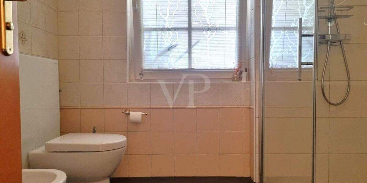 Mehrfamilienhaus, Wohnhaus Pforzheim / Sonnenberg Sonnenberg - 9 Zimmer, 236 m&sup2;, 849.000&euro; | Angebot:25800307