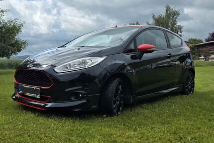Ford Fiesta 141.000 km 5.000 &euro; Ochsenburg 74374