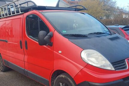 Renault Trafic 284.000 km 3.400 &euro; Engelsbrand 75331