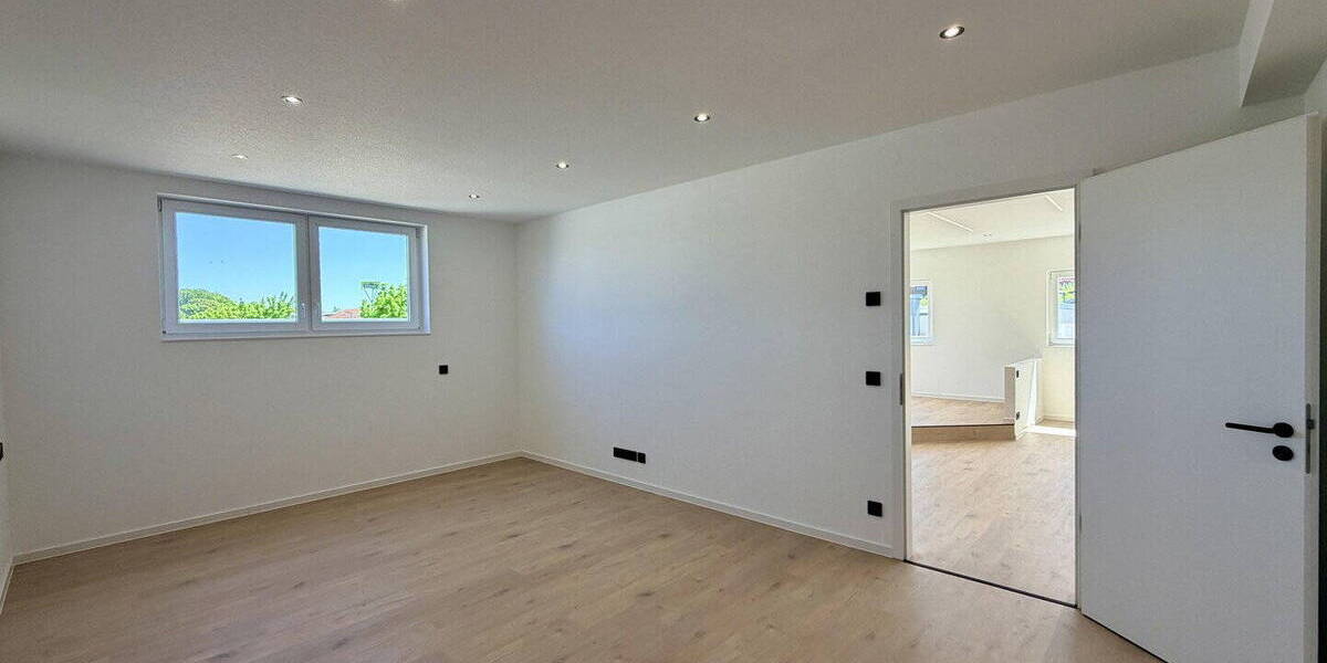 Etagenwohnung Karlsbad Langensteinbach - 4 Zimmer, 134 m&sup2;, 1.690&euro; | Angebot:26541312