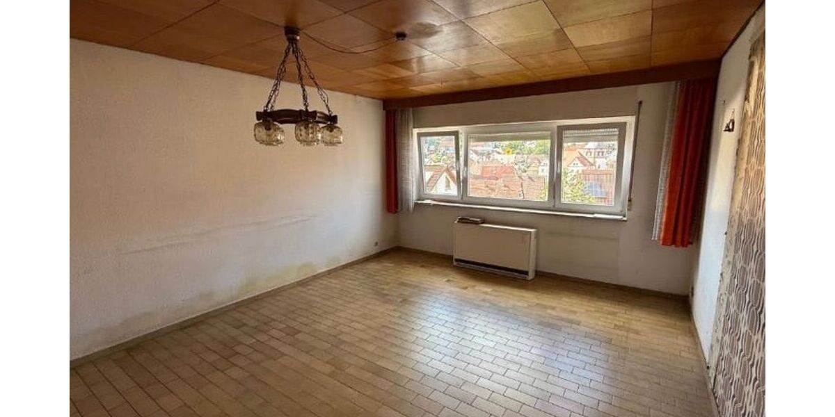 Sanierungsbedürftiges Einfamilienhaus in Weissach-Flacht - Einfamilienhaus Weissach-Flacht Flacht | Angebot:26748046