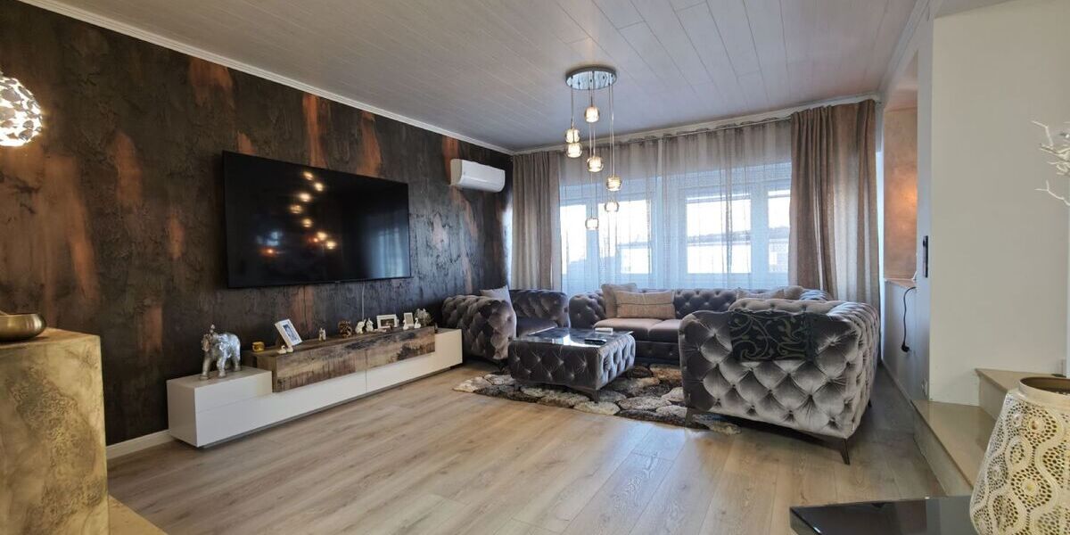Einzigartige großzügige 3-Zimmer-Wohnung mit Dachterrasse - Etagenwohnung Tiefenbronn | Angebot:25652070