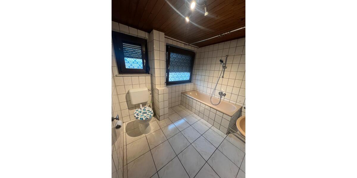 Etagenwohnung Bad Wildbad - 3 Zimmer, 64 m&sup2;, 650&euro; | Angebot:25642676