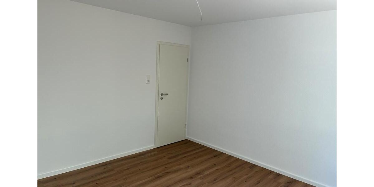 Etagenwohnung Karlsruhe Hagsfeld - 3 Zimmer, 86 m&sup2;, 1.380&euro; | Angebot:26336120