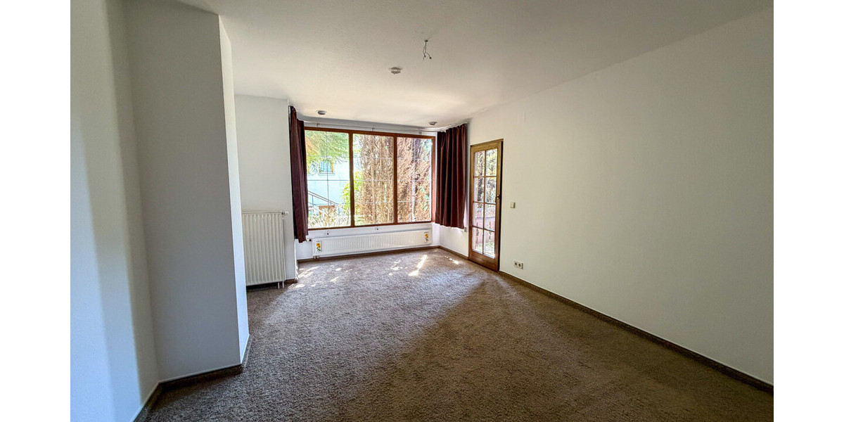 Stadt Villa mit riesigem Garten und Traum Aussicht - Zweifamilienhaus Bad Wildbad Wildbad | Angebot:27371116