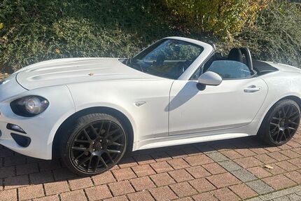 Fiat 124 Spider 35.000 km 16.700 &euro; Vaihingen Enz 71665