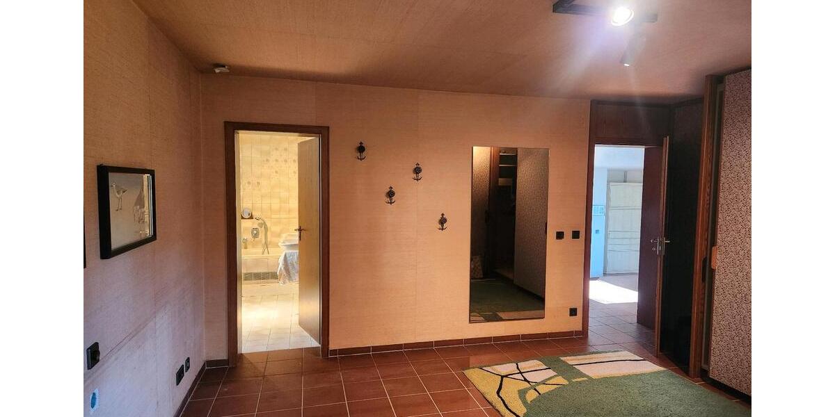 Einfamilienhaus Leonberg - 7.5 Zimmer, 187 m&sup2;, 790.000&euro; | Angebot:27217686