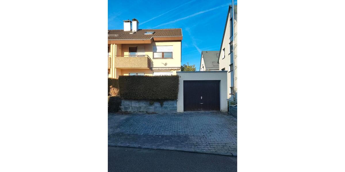 Doppelhaushälfte Leonberg - 6 Zimmer, 146 m&sup2;, 550.000&euro; | Angebot:25565135