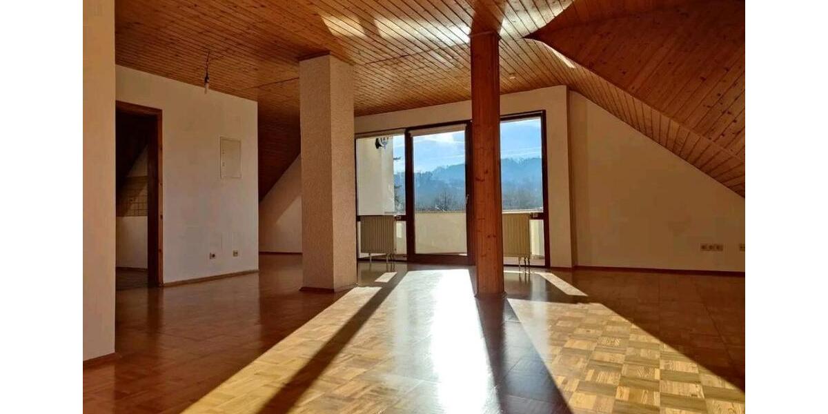 Dachgeschoßwohnung Karlsruhe Grötzingen - 3.5 Zimmer, 100 m&sup2;, 1.485&euro; | Angebot:26605044