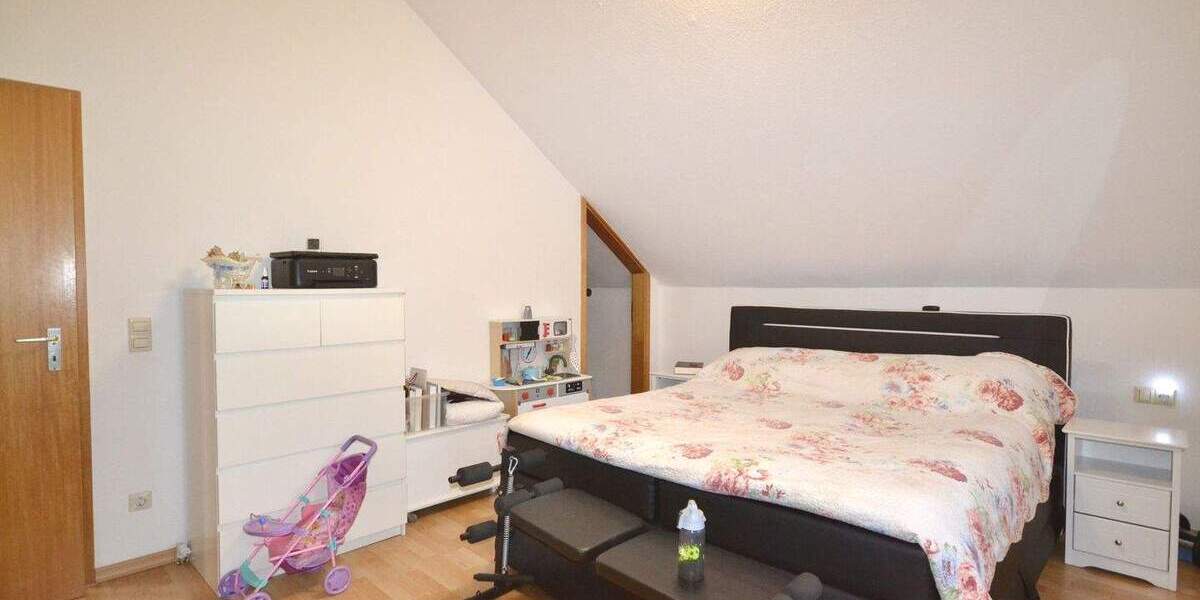 Etagenwohnung Vaihingen Vaihingen an der Enz - 3 Zimmer, 61 m&sup2;, 220.000&euro; | Angebot:25727211