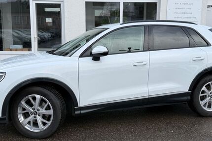 Audi Q3 136.500 km 21.990 &euro; Sindelfingen 71065