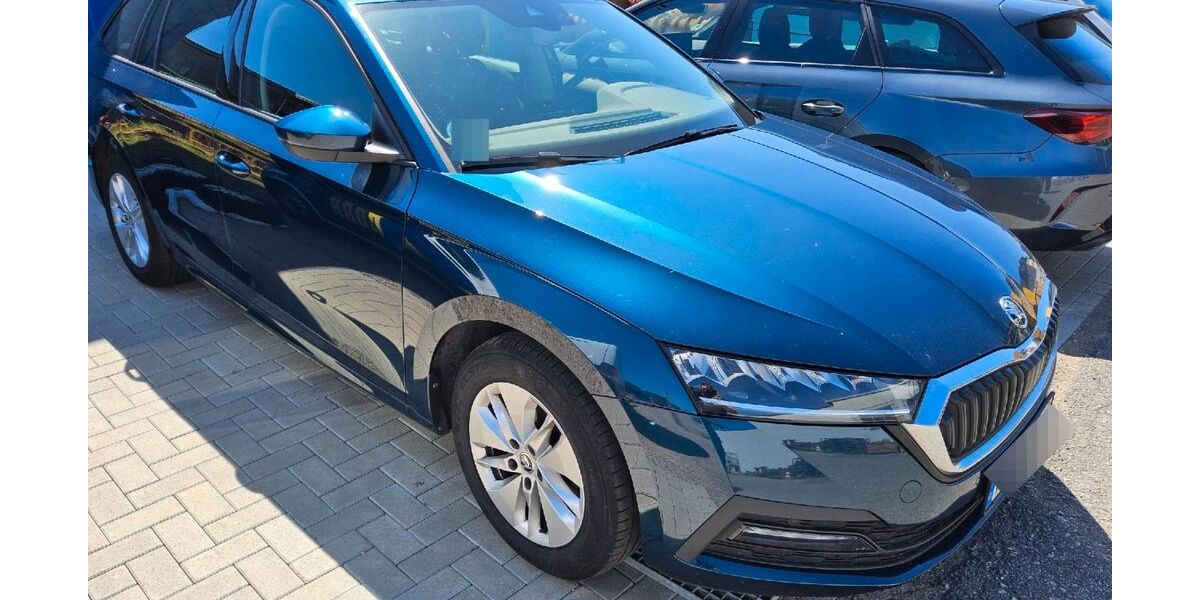 Skoda Octavia 159.000 km 12.550 &euro; Ditzingen 71254