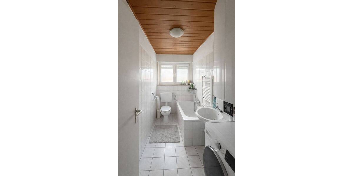 Etagenwohnung Vaihingen an der Enz - 3 Zimmer, 69 m&sup2;, 209.000&euro; | Angebot:26014215