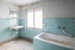 Einfamilienhaus Mühlacker Dürrmenz - 6 Zimmer, 175.000&euro; | Angebot:26175109