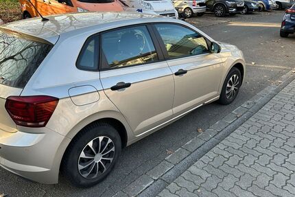 VW Polo 90.000 km 8.250 &euro; Karlsruhe 76185
