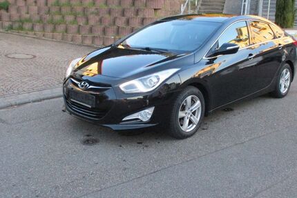 Hyundai i40 172.000 km 5.990 &euro; Bruchsal 76646
