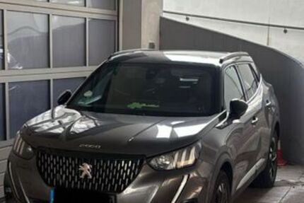 Peugeot 2008 65.000 km 15.800 &euro; Weingarten 76356