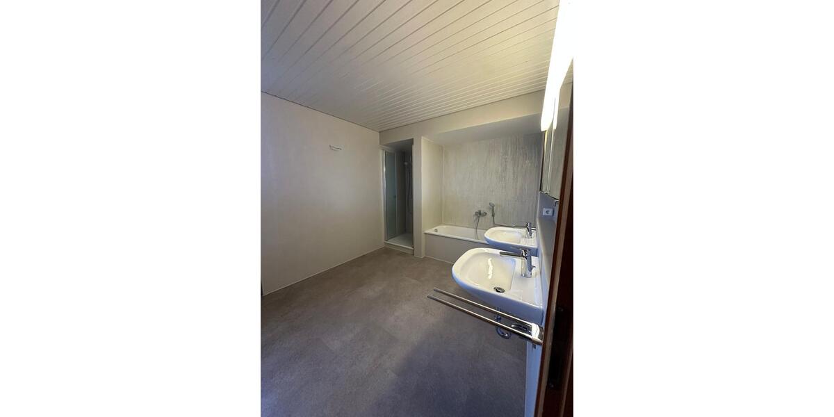 Maisonettenwohnung Gaggenau - 4 Zimmer, 170 m&sup2;, 1.500&euro; | Angebot:25402966