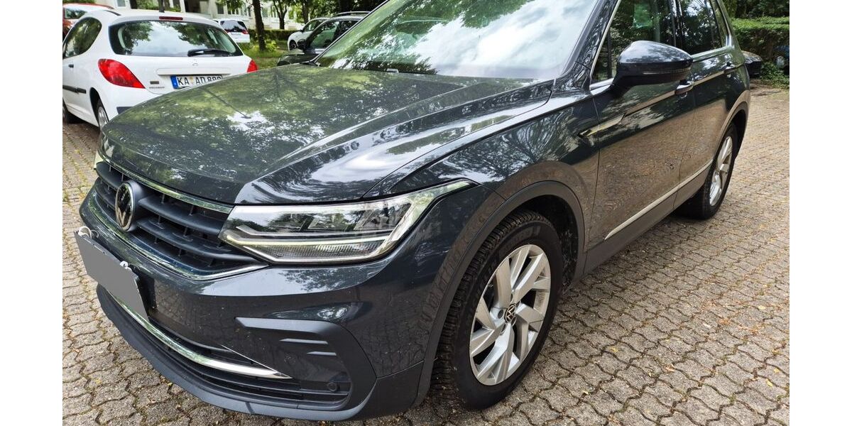 VW Tiguan 207.000 km 18.441 &euro; Karlsruhe 76189