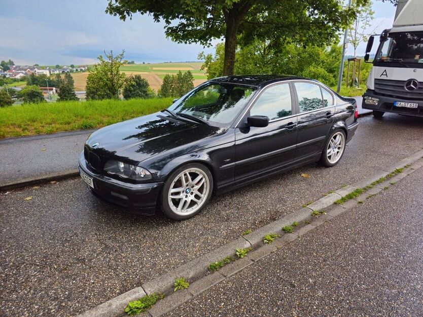 320