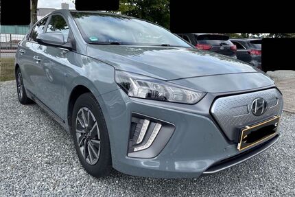 Hyundai IONIQ 102.000 km 14.999 € Ditzingen 71254