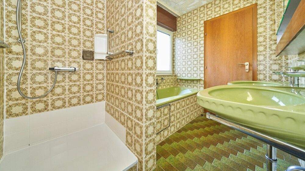 Bungalow Vaihingen an der Enz / Roßwag Roßwag - 7 Zimmer, 208 m&sup2;, 635.000&euro; | Angebot:25697225