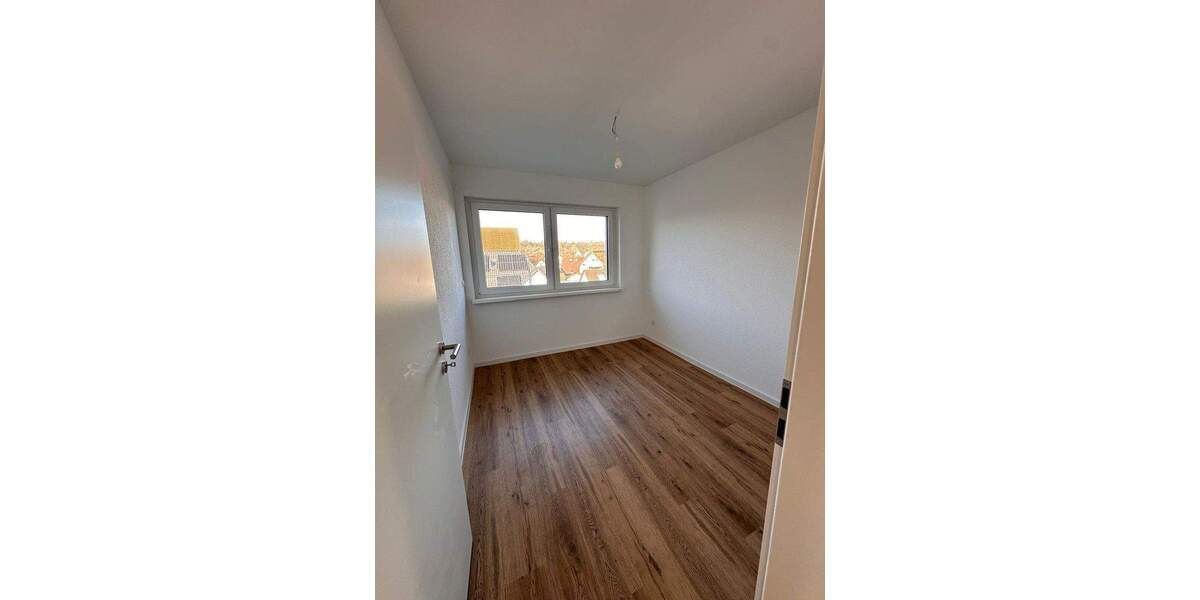 Etagenwohnung Markgröningen Unterriexingen - 4 Zimmer, 102 m&sup2;, 1.400&euro; | Angebot:25751199