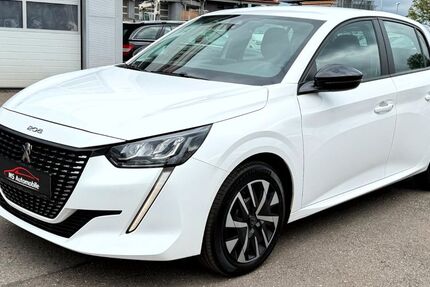 Peugeot 208 98.000 km 13.900 &euro; Calw 75365