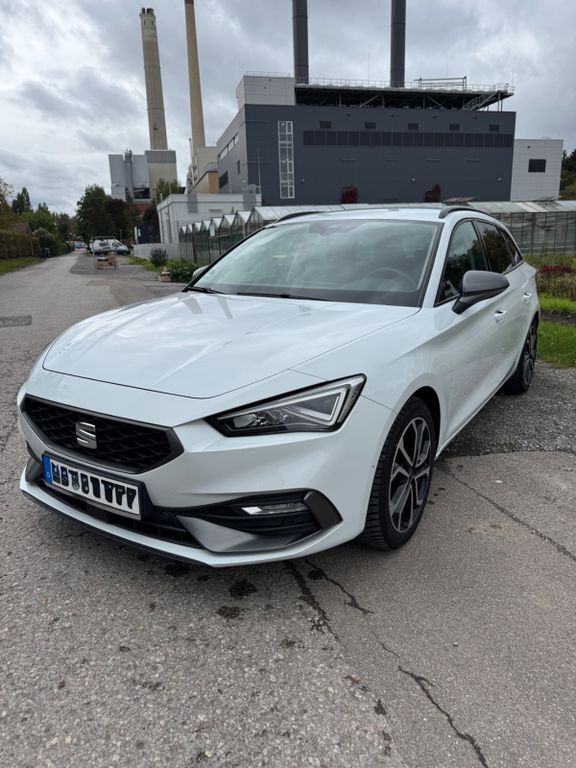 Seat Leon 83.000 km 16.950 € Pforzheim 75173
