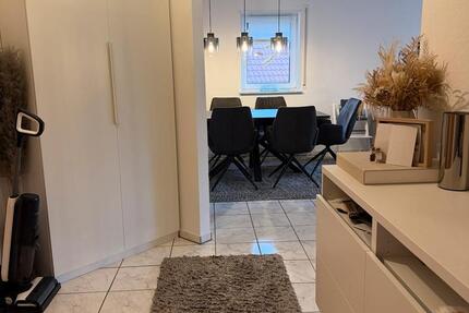 Wohnung Oberderdingen - 3 Zimmer, 80 m&sup2;, 1.000&euro; | Angebot:25457009