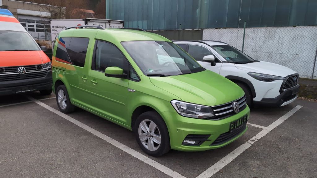 VW Caddy 121.500 km 18.990 &euro; Sindelfingen 71065