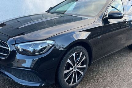 Mercedes-Benz E 300 166.200 km 22.490 &euro; Mönsheim 71297