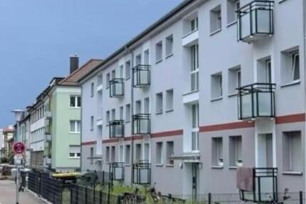 Wohnung Pforzheim Weststadt - 2 Zimmer, 54 m&sup2;, 645&euro; | Angebot:24181025